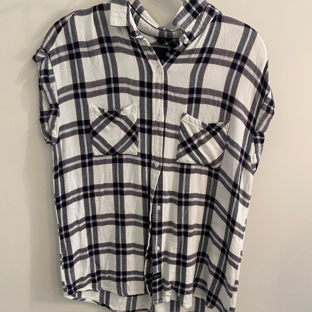 Multi-color Short Sleeve Button Down Flannel | Rails